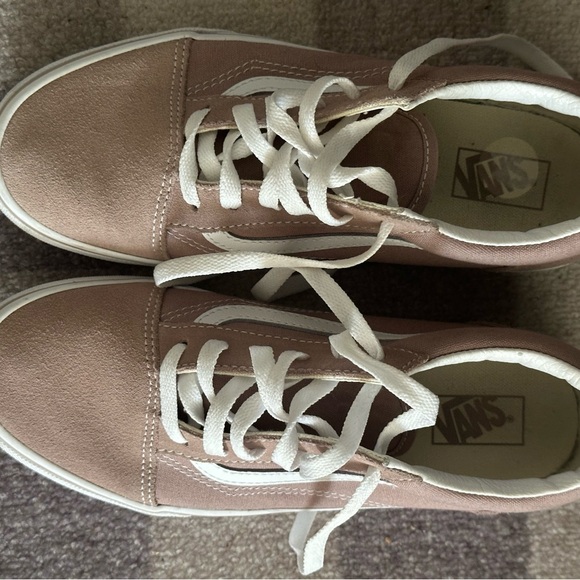 Vans tan/camel color Sneakers - Picture 1 of 9